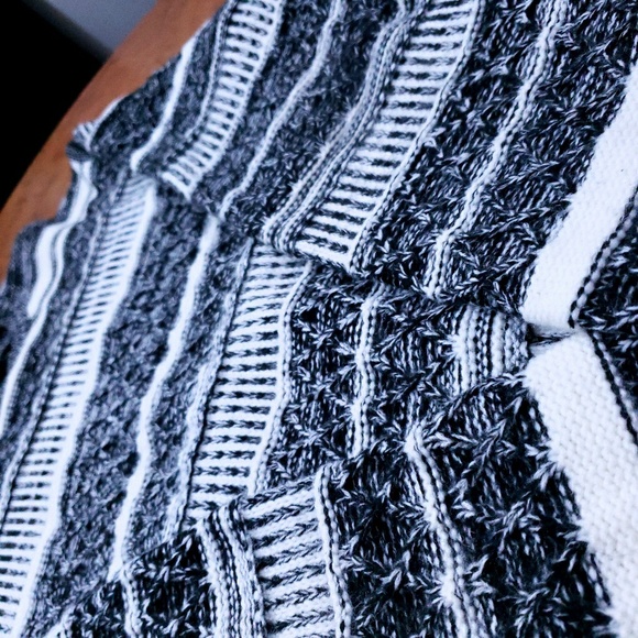 Forever 21 Men sweater - Picture 1 of 4